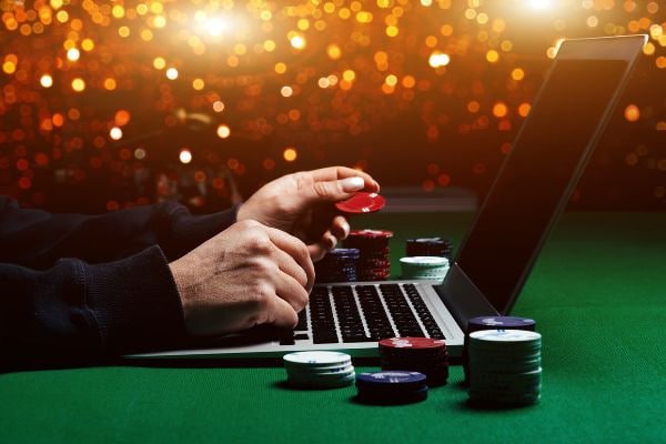 Pusat olahraga dan hiburan virtual Indonesia